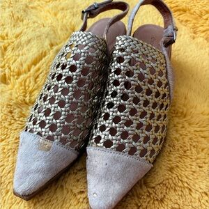 Chocolat Blu Gold Woven Pointed Toe Slingback Sandals